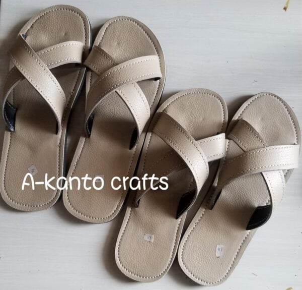 Akanto leather